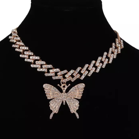 🌟 Gold Butterfly 🦋 Hip Hop Rhinestone Necklace - Picture 2 of 4